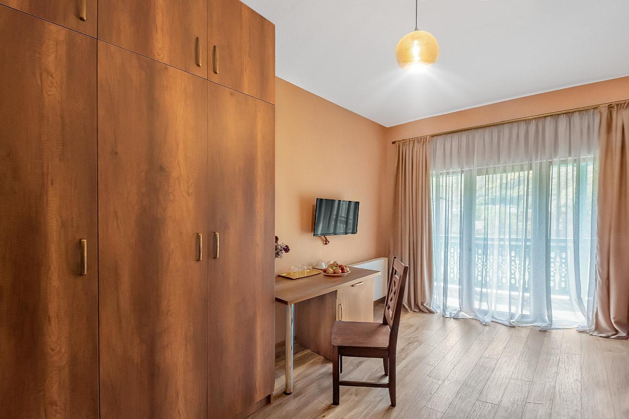Dzvel Ubanshi Hotel Gori Eksteriør billede