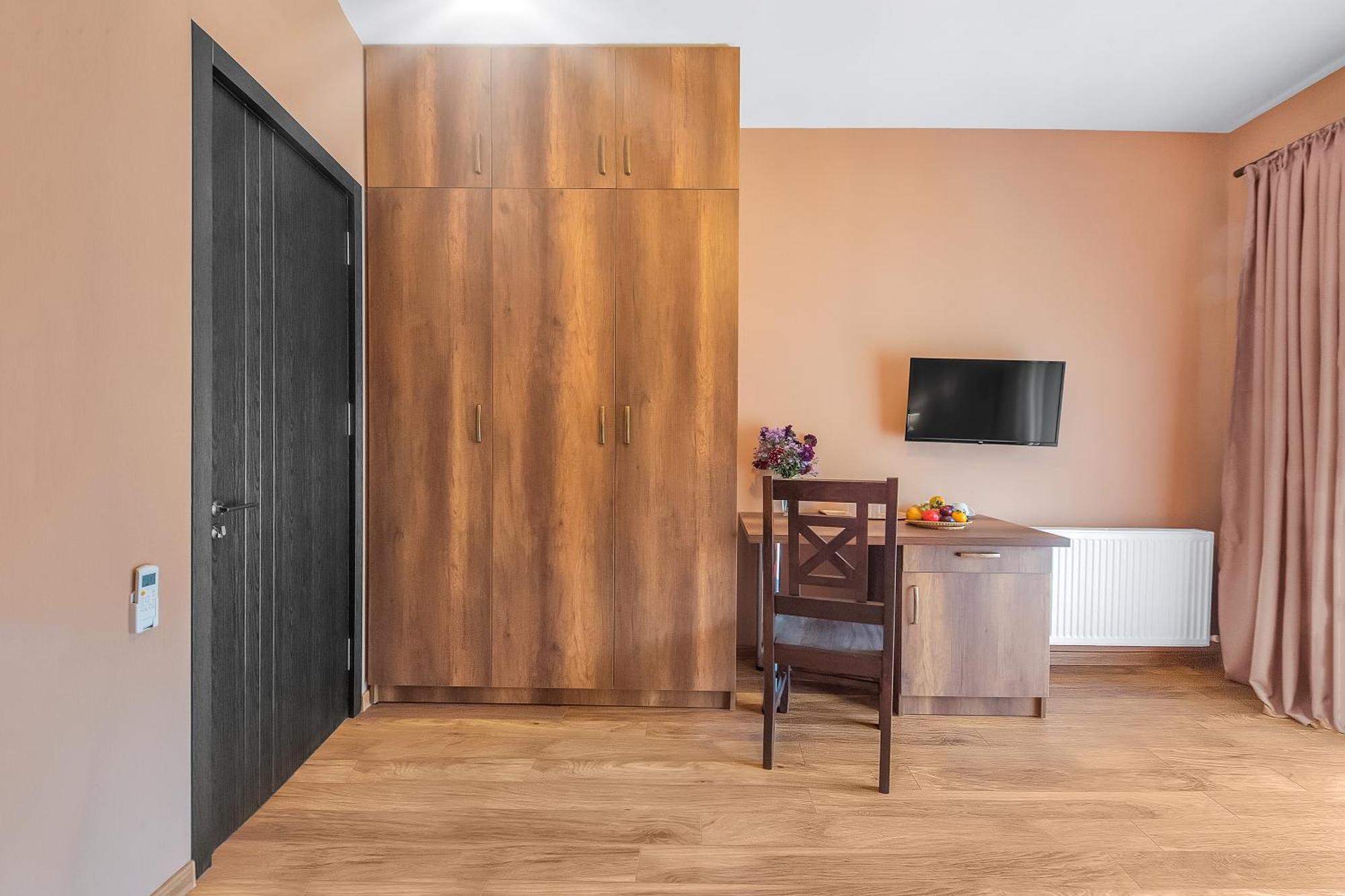 Dzvel Ubanshi Hotel Gori Eksteriør billede